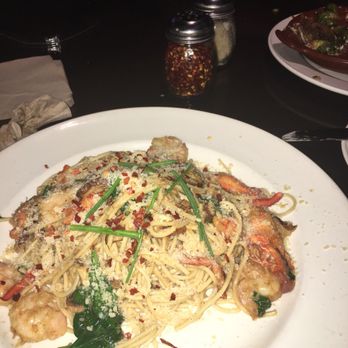 Yard House - New American Near Me - Costa Mesa, California