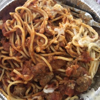 BJ's Restaurant & Brewhouse - Reality. Where are all the toppings, cheese, and basil? Not even close! - Pizza Near Me - La Mesa, California