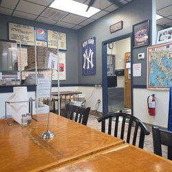 Denoia's Pizzeria