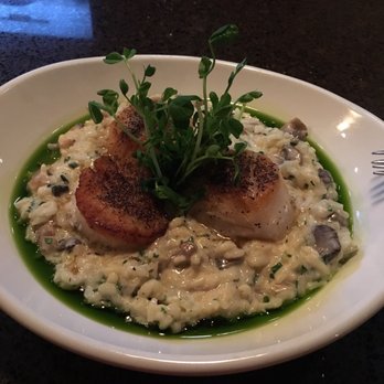 Carmella's - Pepper dusted scallops. - Italian Near Me - Appleton, Wisconsin Carmella's - Pepper dusted scallops. - Italian Near Me - Appleton, Wisconsin