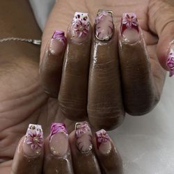 Mint Nail Lounge
