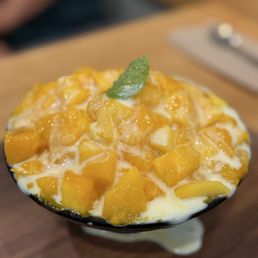 Fresh Mango Bingsoo