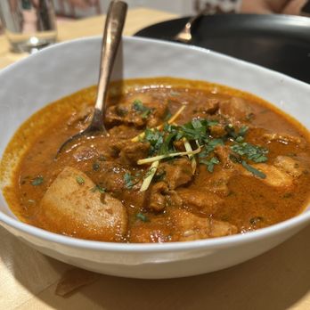 Shosha - Dak Bungalow Chicken curry - Indian Near Me - Sunnyvale, California Shosha - Dak Bungalow Chicken curry - Indian Near Me - Sunnyvale, California