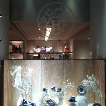 Hermès - Women's Clothing Near Me - Toulouse, 31 Hermès - Women's Clothing Near Me - Toulouse, 31