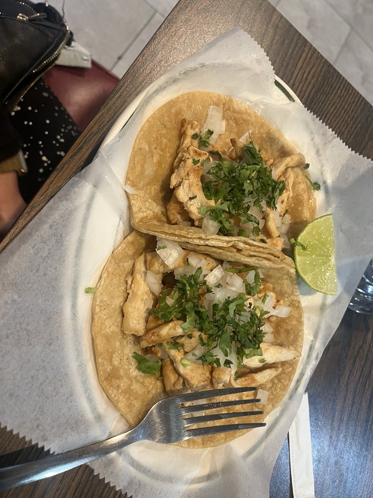 La Guanaquita No 3 Logo