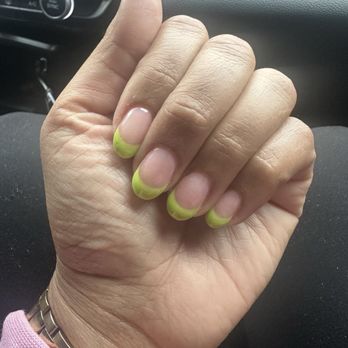 Elite Nails & Spa - Bulky French tip. Terrible - Nail Salons Near Me - Murrieta, California Elite Nails & Spa - Bulky French tip. Terrible - Nail Salons Near Me - Murrieta, California