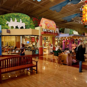 Grapevine Mills - Shopping Centers Near Me - Grapevine, Texas