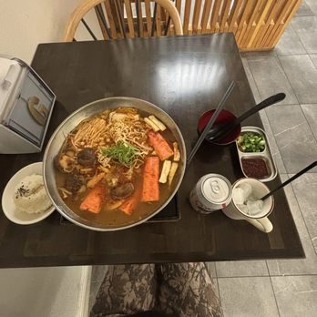 Solo Hot Pot - Tom Yum Hot Pot 冬阴功锅 - Asian Fusion Near Me - Diamond Bar, California Solo Hot Pot - Tom Yum Hot Pot 冬阴功锅 - Asian Fusion Near Me - Diamond Bar, California