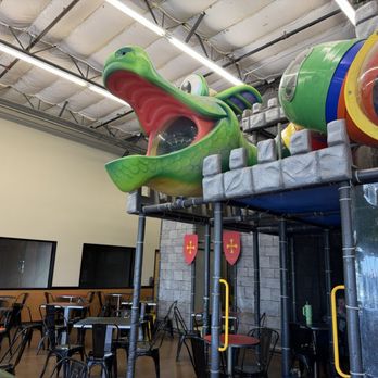 Dizzy Castle - There is a dragon and a pirate ship! - Venues & Event Spaces Near Me - Vancouver, Washington