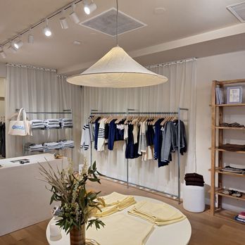 Frankies Bikinis - Women's Clothing Near Me - Chicago, Illinois