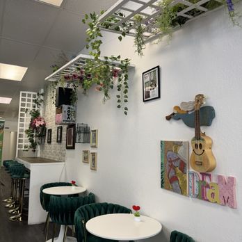Poke I Love You - The seating and decorating are aesthetically pleasing and welcoming ! - Poke Near Me - Davie, Florida Poke I Love You - The seating and decorating are aesthetically pleasing and welcoming ! - Poke Near Me - Davie, Florida