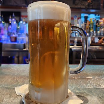Hooters - Dallas Blonde - Chicken Wings Near Me - Grand Prairie, Texas