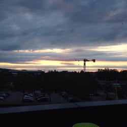 INSIDE Volketswil - Schöne Dachterrasse im 2. Stock