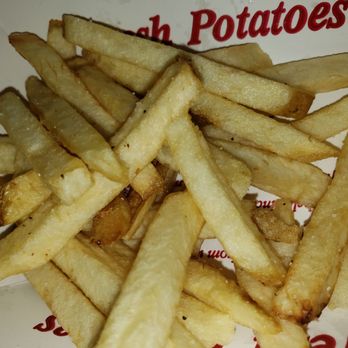 In-N-Out Burger - had the hamburger and fries... Fries was very salty but Thelia was able to replace it. That Is service ....  Thanks... - Fast Food Near Me - Mill Valley, California