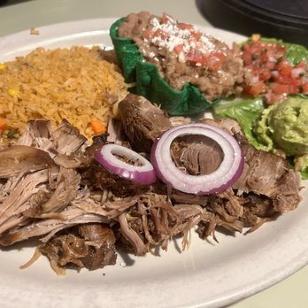 Que Mas Mexican Cafe - Carnitas plate - Mexican Near Me - North Las Vegas, Nevada Que Mas Mexican Cafe - Carnitas plate - Mexican Near Me - North Las Vegas, Nevada