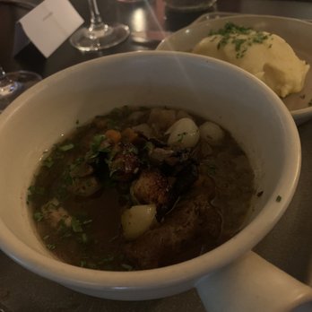 Brasserie Blanc - Beef Bourguignon - French Near Me - London, XGL Brasserie Blanc - Beef Bourguignon - French Near Me - London, XGL