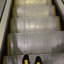Westfield Chatswood - Lots of escalators to get around.