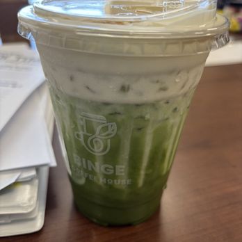 Binge Coffee House - Banana Matcha - Vietnamese Near Me - Berkeley, California Binge Coffee House - Banana Matcha - Vietnamese Near Me - Berkeley, California