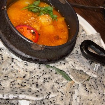 HEM Kitchen And Bar - Vietnamese Near Me - Houston, Texas