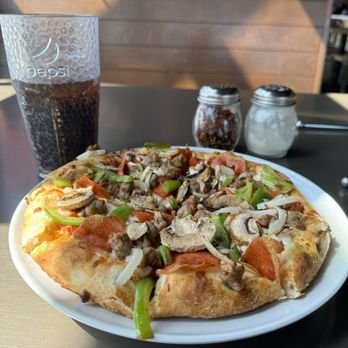 PIZZA HUT - Updated October 2025 - 143 Photos & 177 Reviews - 301 S ...