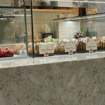 L'Artisane Creative Bakery - Bakeries Near Me - Coral Gables, Florida L'Artisane Creative Bakery - Bakeries Near Me - Coral Gables, Florida
