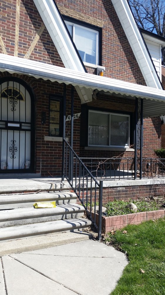 COLLECTIVE PROPERTY MANAGEMENT 22200 W 11 Mile Rd, Southfield, Michigan Property Management