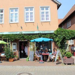 Café Albis - Das hitzackeraner Café von außen.