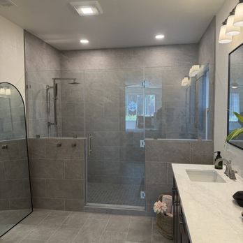 Oakwood Remodeling Group - General Contractors Near Me - Rocklin, California Oakwood Remodeling Group - General Contractors Near Me - Rocklin, California