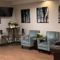 Sawtooth Family Medicine - Waiting room and charging station