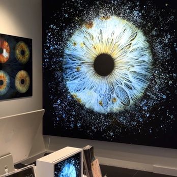 Iris Galerie - Art Galleries Near Me - Richmond, British Columbia