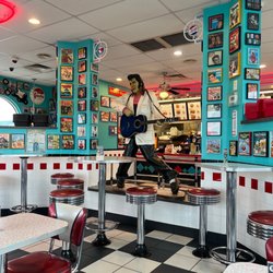 Spangles - Elvis @ Spangles