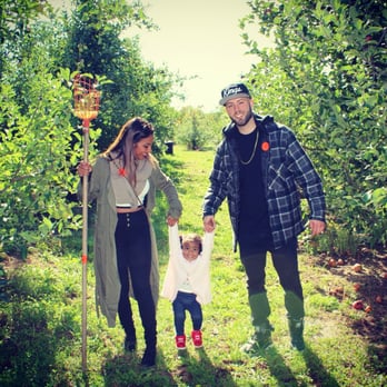 Wilklow Orchards - Fruits & Veggies Near Me - Highland, New York