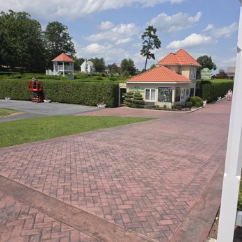 Luray Caverns - Outside - Museums Near Me - Luray, Virginia Luray Caverns - Outside - Museums Near Me - Luray, Virginia