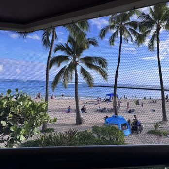 Bali Oceanfront - Seafood Near Me - Honolulu, Hawaii