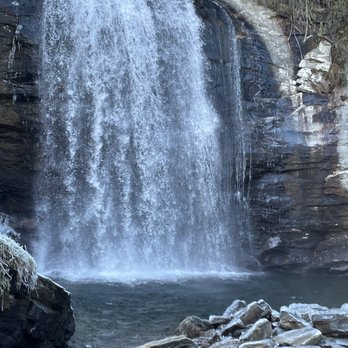 Looking Glass Falls - Hiking Near Me - Brevard, North Carolina