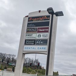 Pointe 44 - Pointe 44, Valley Park