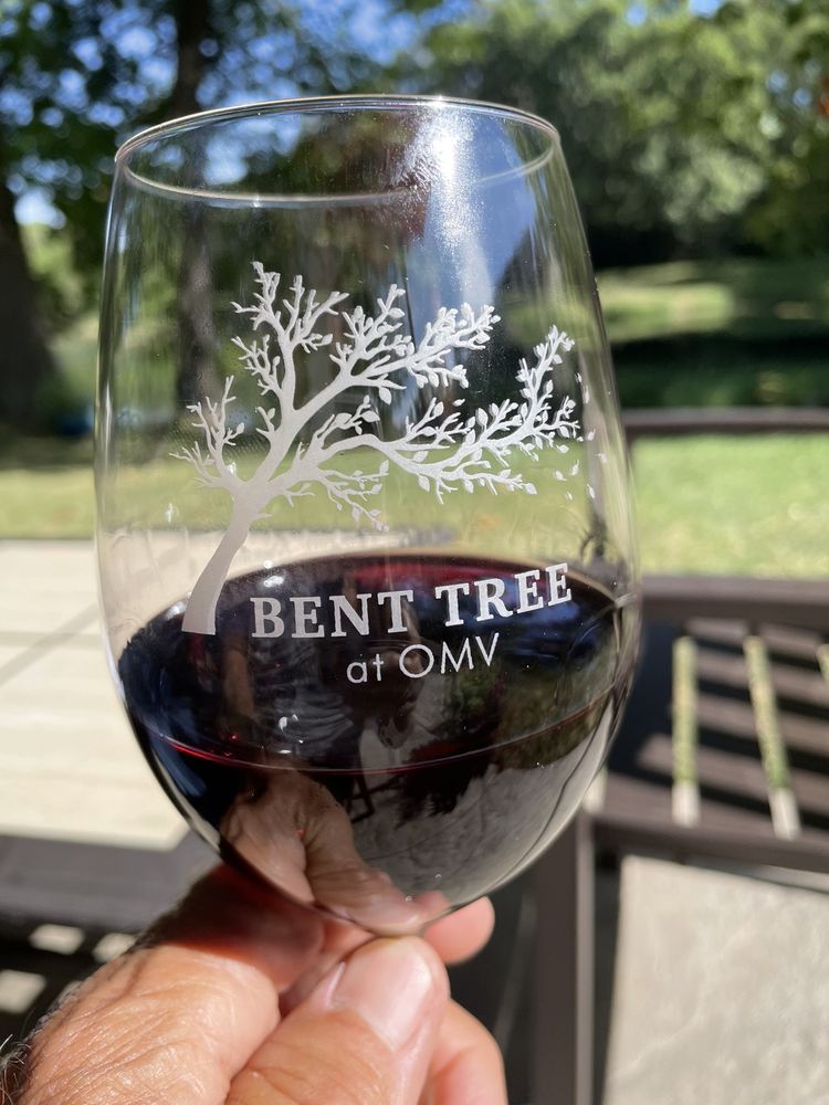 Old Mill Vineyard Logo