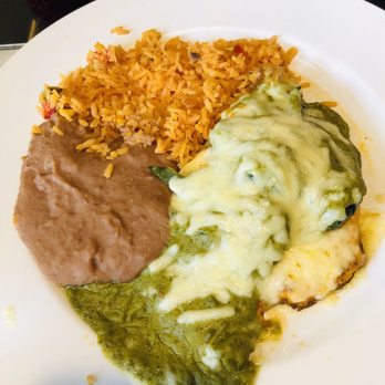 Sabor Cocinabar - Chicken collarntro - Mexican Near Me - San Antonio, Texas Sabor Cocinabar - Chicken collarntro - Mexican Near Me - San Antonio, Texas