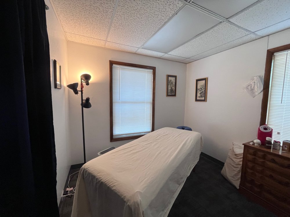 ACUPUNCTURE SOLUTIONS Updated September 2024 24 Photos 1005 N