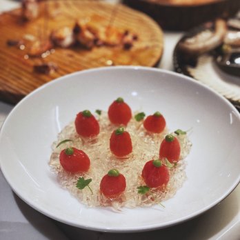 Nai  - TOMATE DESNUDO (Cherry Tomato) - Tapas/Small Plates Near Me - New York, New York