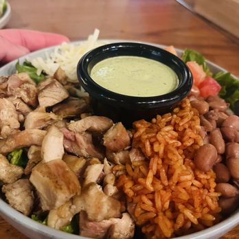 Sonoritas Prime Tacos - Chicken Bowl - Mexican Near Me - Los Angeles, California