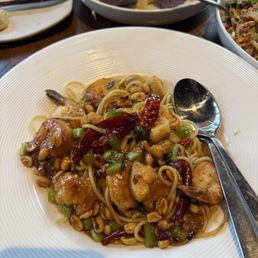KUNG PAO SPAGHETTI