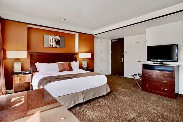The Emily Morgan San Antonio - a DoubleTree by Hilton Hotel by null