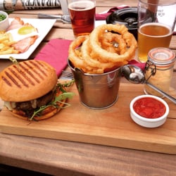 The Masons Arms - Yum!!!!