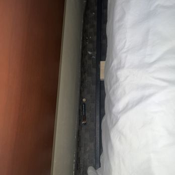 Comfort Inn & Suites - Bed bugs and garbage - Hotels Near Me - Mount Pocono, Pennsylvania