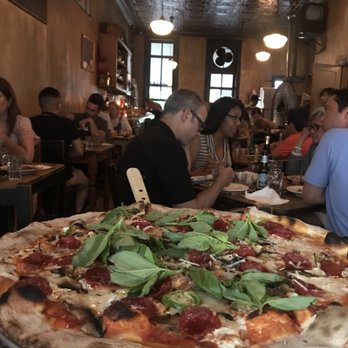 Lucali - Pizza Near Me - Brooklyn, New York
