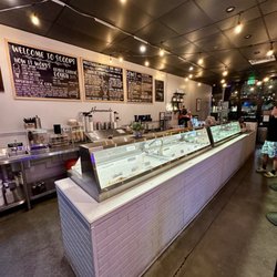 Scoops Ice Cream & Acai Bowls - Ordering Line