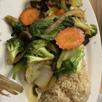 Original Thai Noho Restaurant - Vegetable melody plate with brown rice - Thai Near Me - San Fernando Valley, California