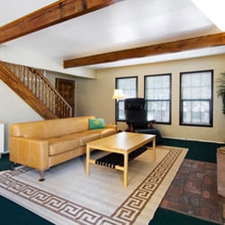 Mt High Beds - Living Room 1