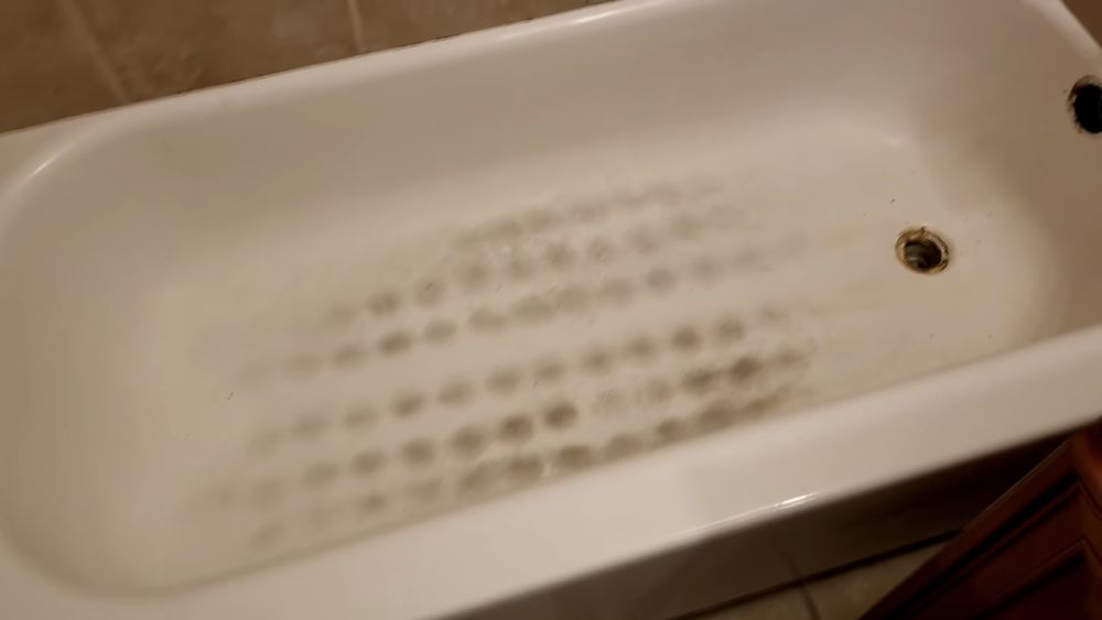 MAJESTIC BATHTUB REFINISHING Updated September 2024 Request a Quote